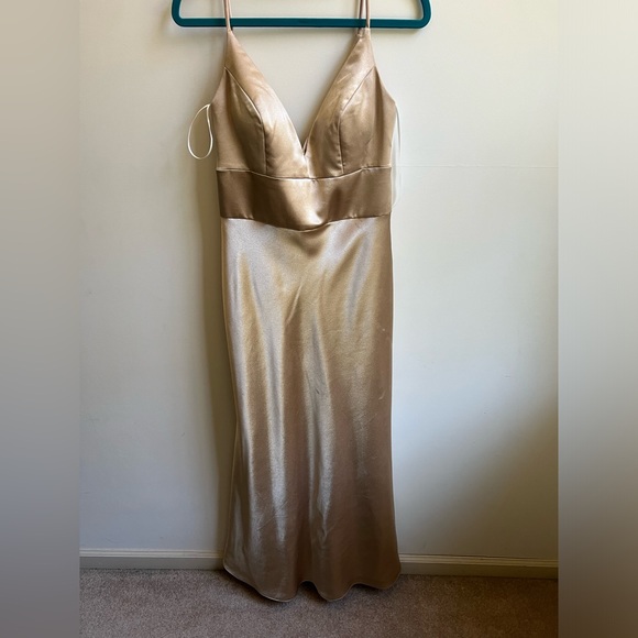 Jenny Yoo Brenna Bridesmaid Dress - Picture 4 of 10